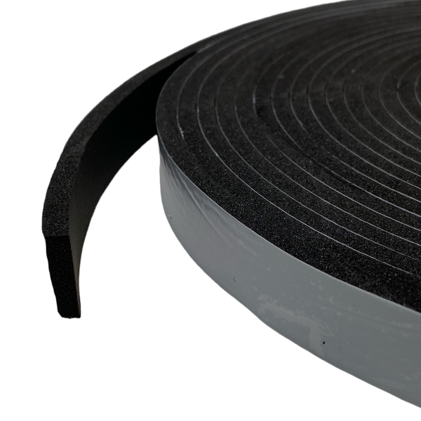 Fita de Espuma Adesiva Para Vedação Fresta 05x20mm 5mt